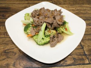 Best thai pad kratiem garlic stir fry